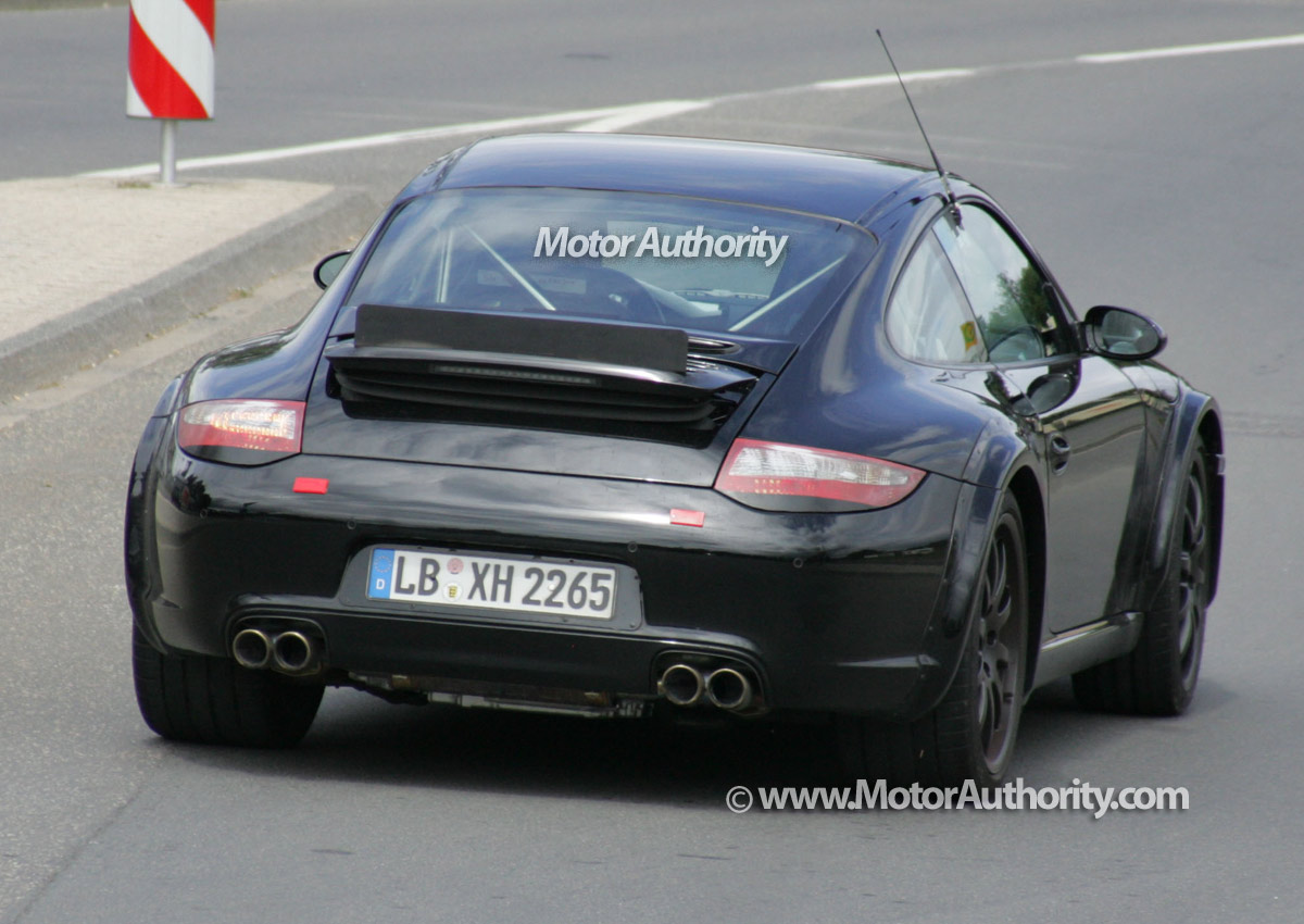 2011 Porsche 911 998 spy shots 005